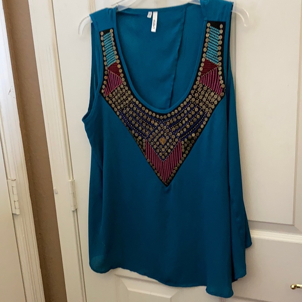 FINAL MARKDOWN Studio y embellished tank top xl